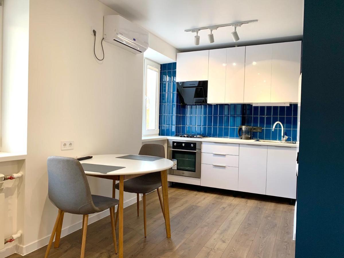 Navy City Center Apartment Двокімнатні Апартаменти В Центрі Міста Poltawa Exterior foto