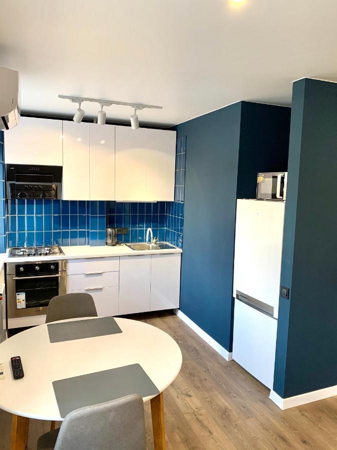 Navy City Center Apartment Двокімнатні Апартаменти В Центрі Міста Poltawa Exterior foto