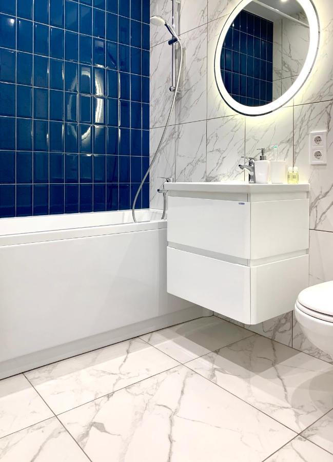 Navy City Center Apartment Двокімнатні Апартаменти В Центрі Міста Poltawa Exterior foto
